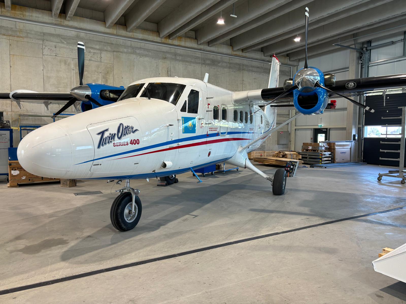MSN 925 Aircraft Twin Otter DHC6-400 - Nose